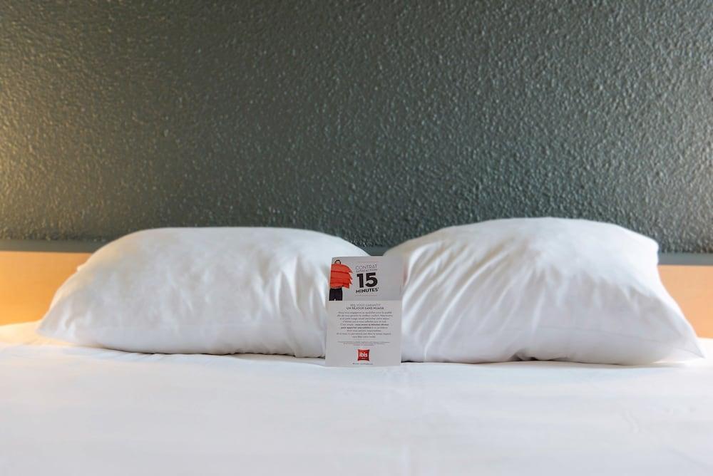 Ibis Falaise Coeur De Normandie Hotel