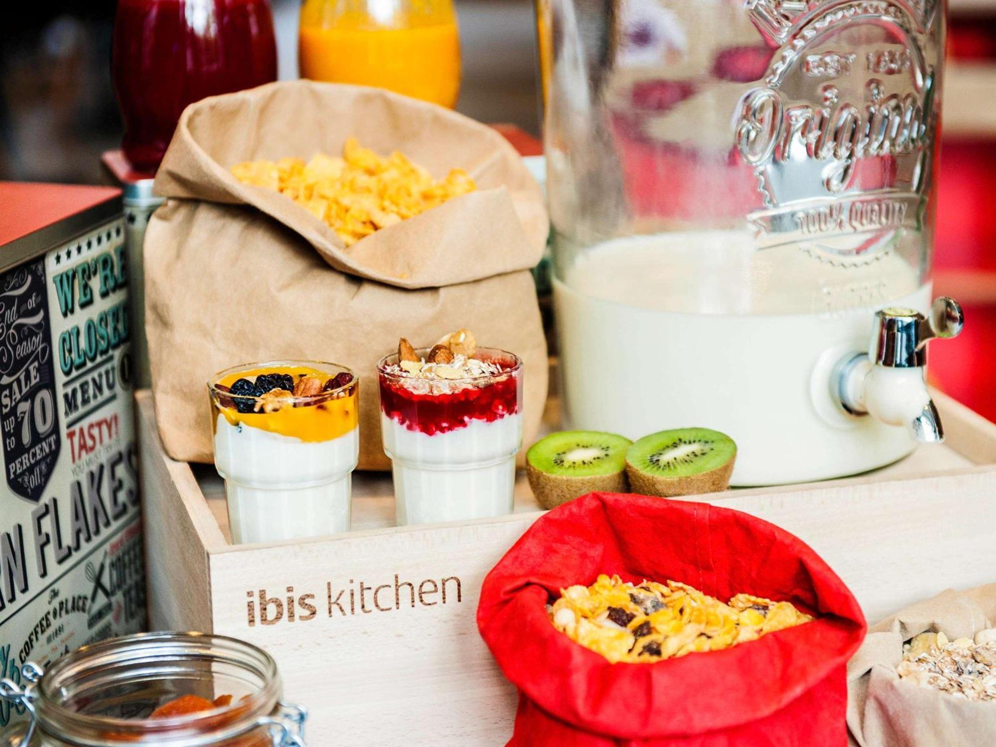 Hotel Ibis Falaise Coeur De Normandie